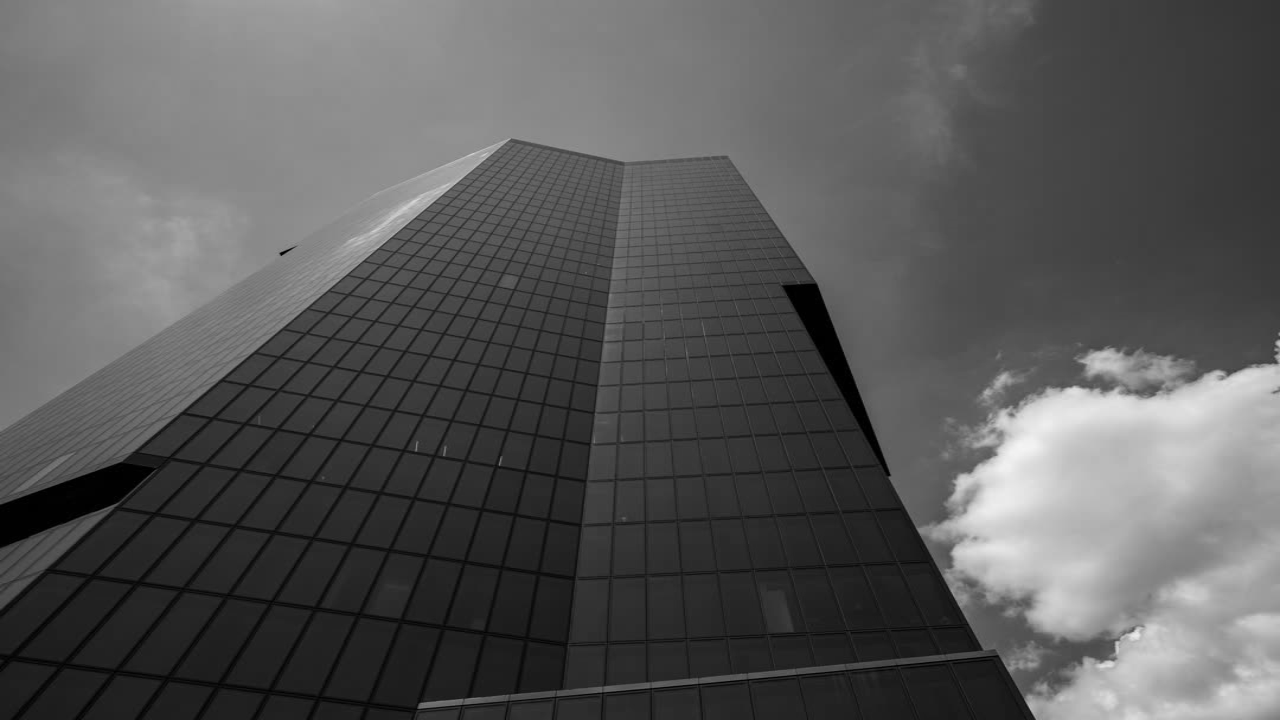 grayscale effect preview
